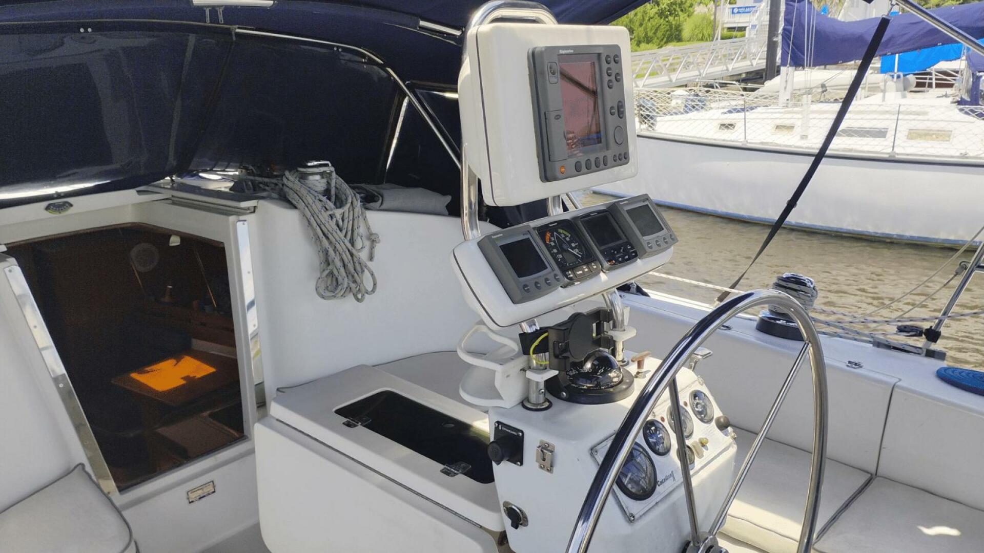 Seraph 35ft Catalina Yacht For Sale