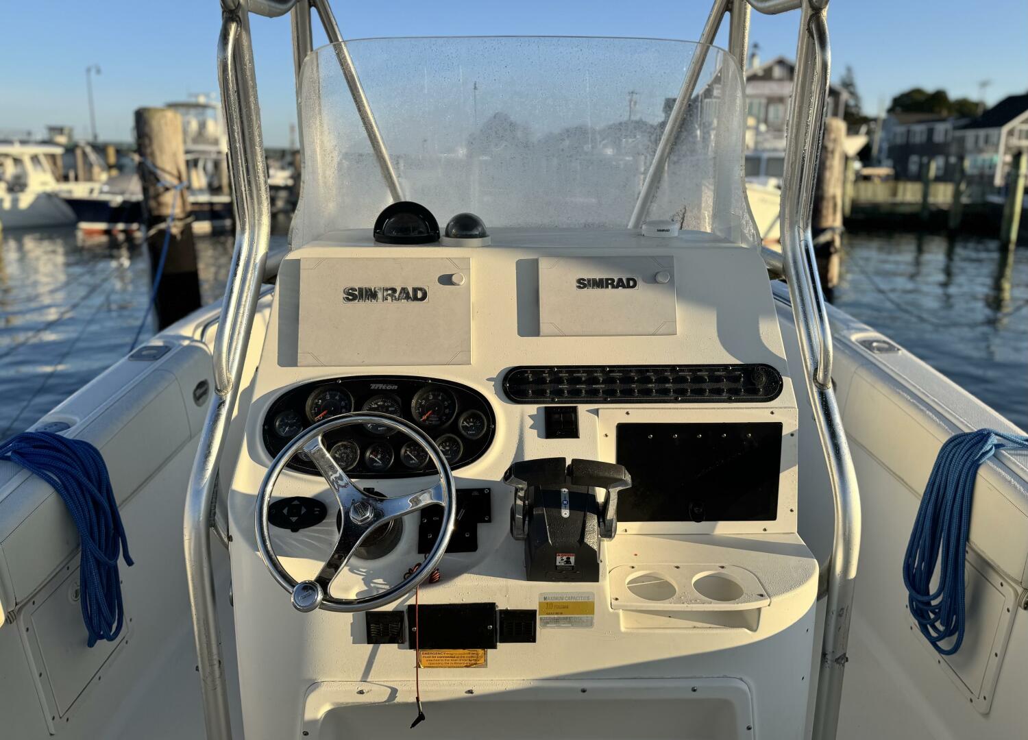 26ft Triton Yacht For Sale
