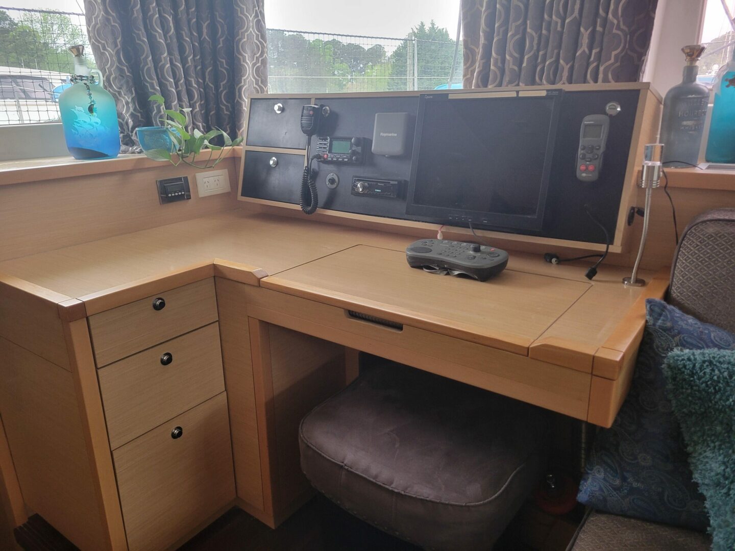 45ft Lagoon Yacht For Sale