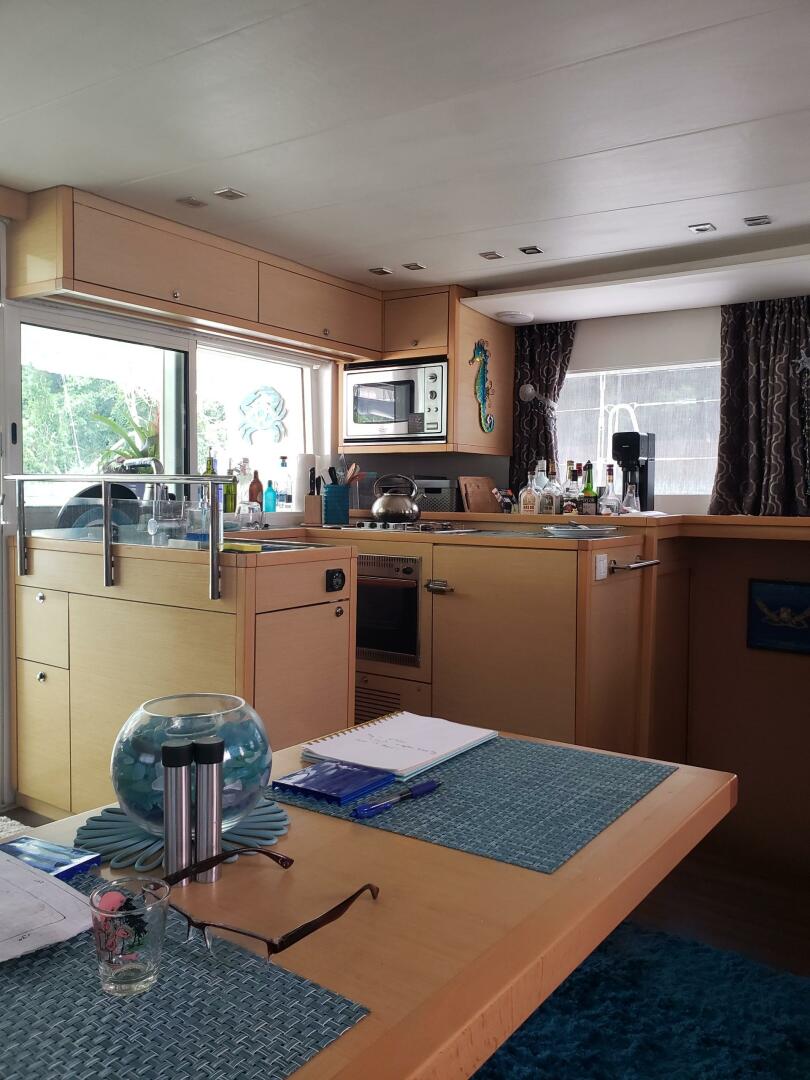 45ft Lagoon Yacht For Sale