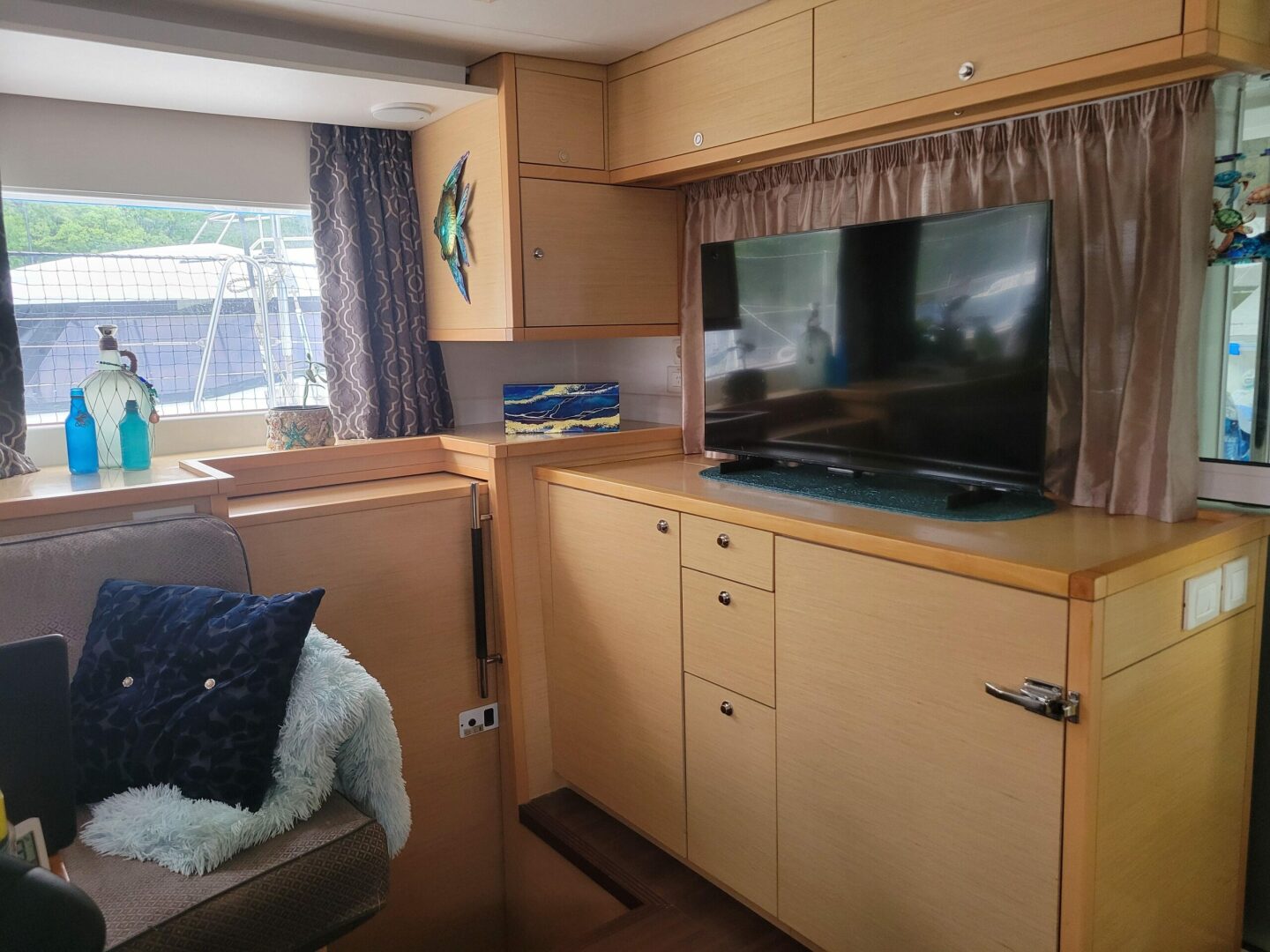 45ft Lagoon Yacht For Sale