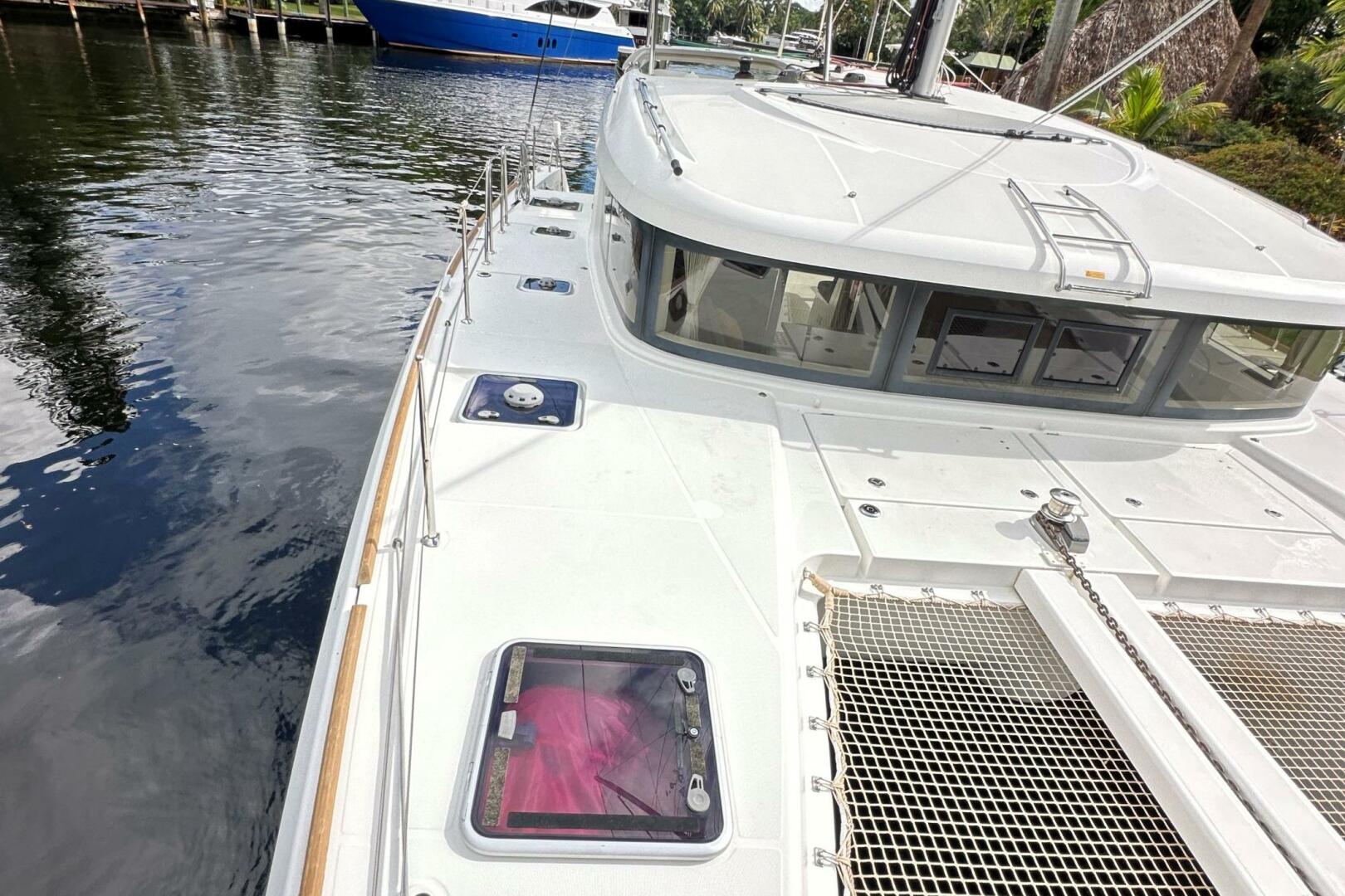 2022-lagoon-40-sail-9902427-20250807101350025-2.jpg