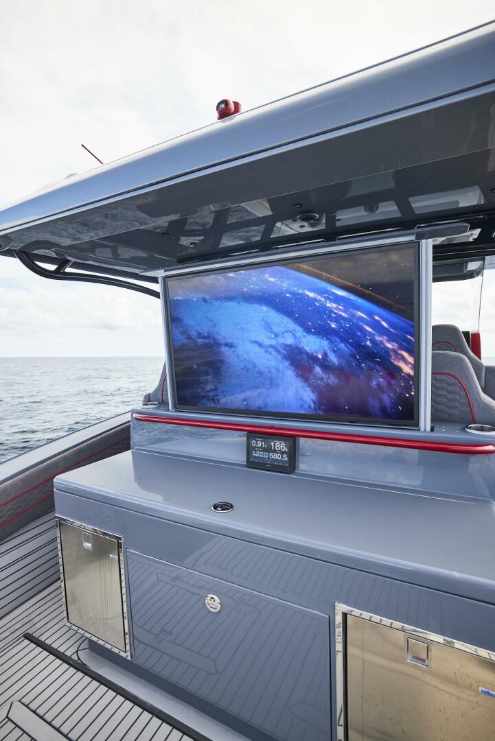 MR  LUCKY 52ft Midnight Express Yacht For Sale