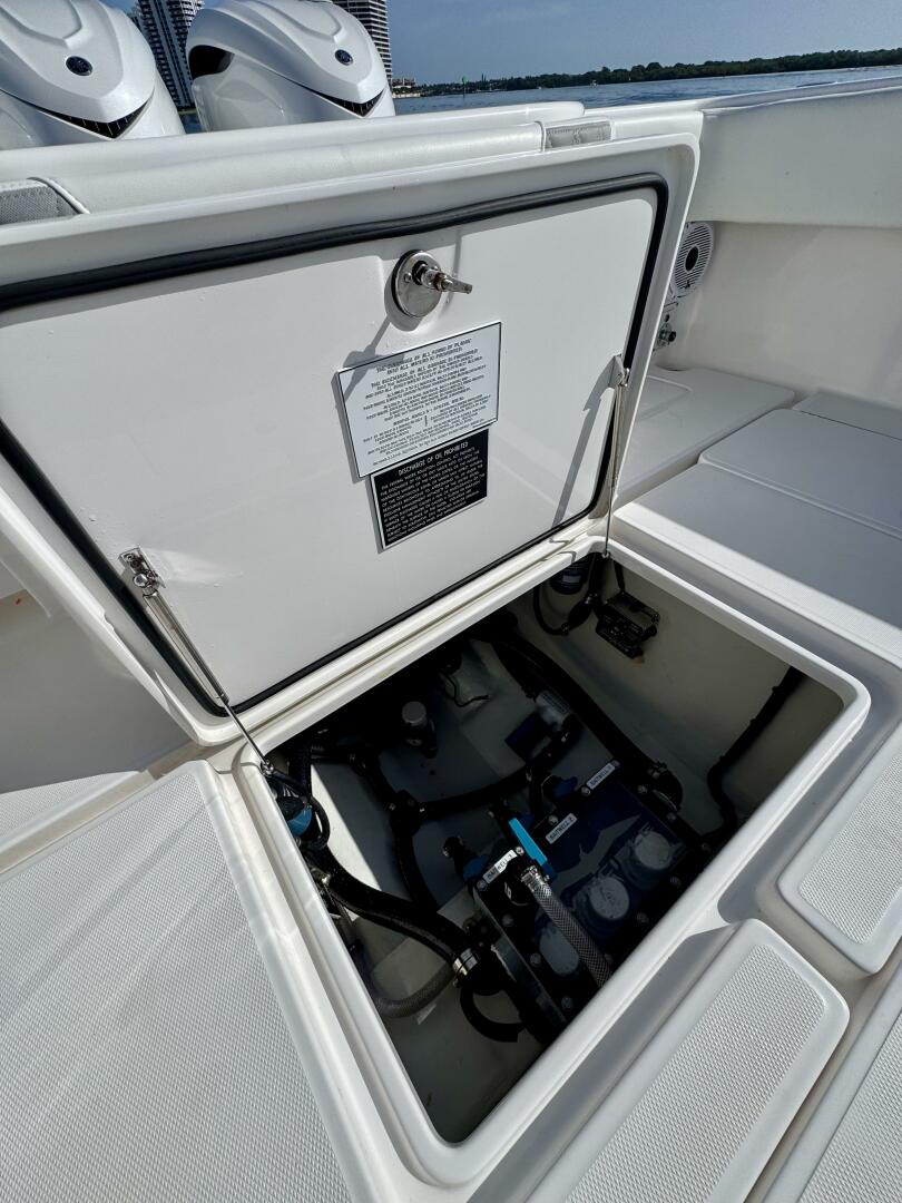 All Eyez on Me  39ft Invincible Yacht For Sale