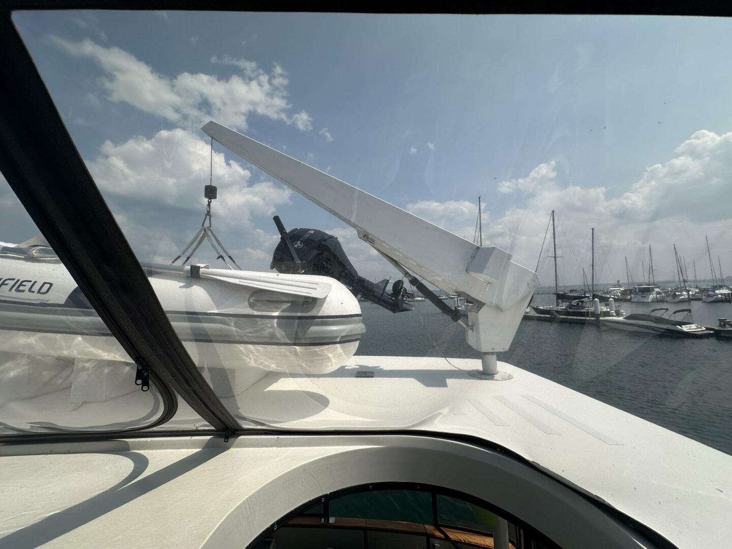 PerfectSeas 42ft Carver Yacht For Sale