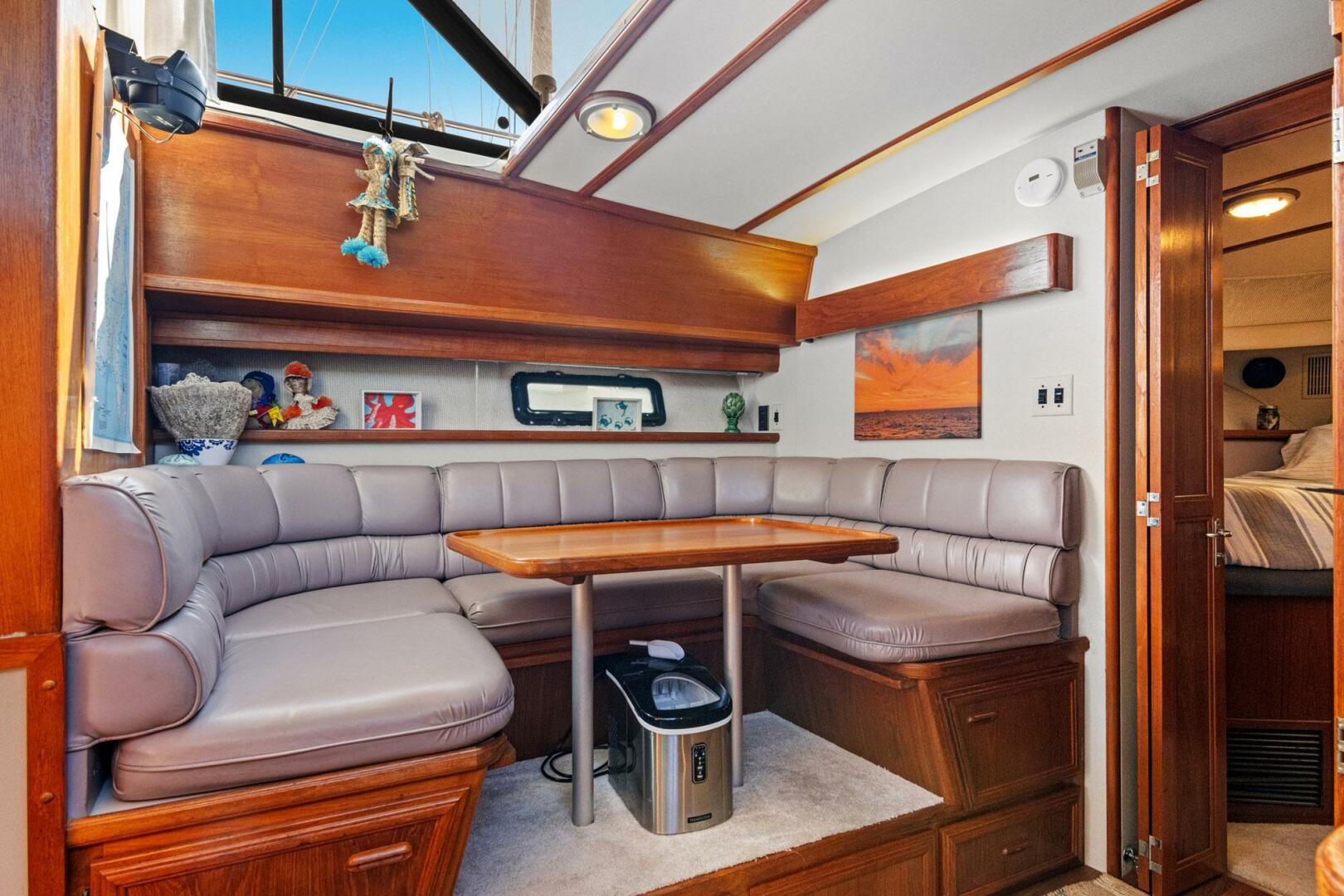 PerfectSeas 42ft Carver Yacht For Sale
