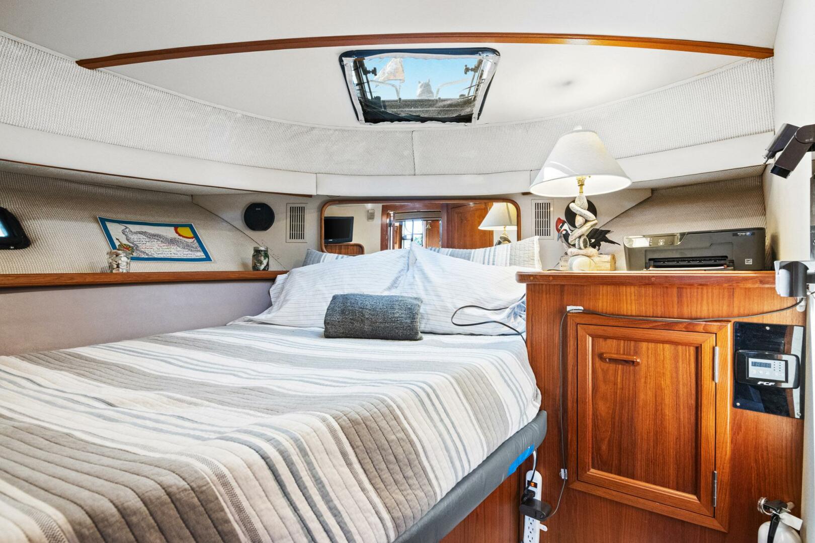 PerfectSeas 42ft Carver Yacht For Sale