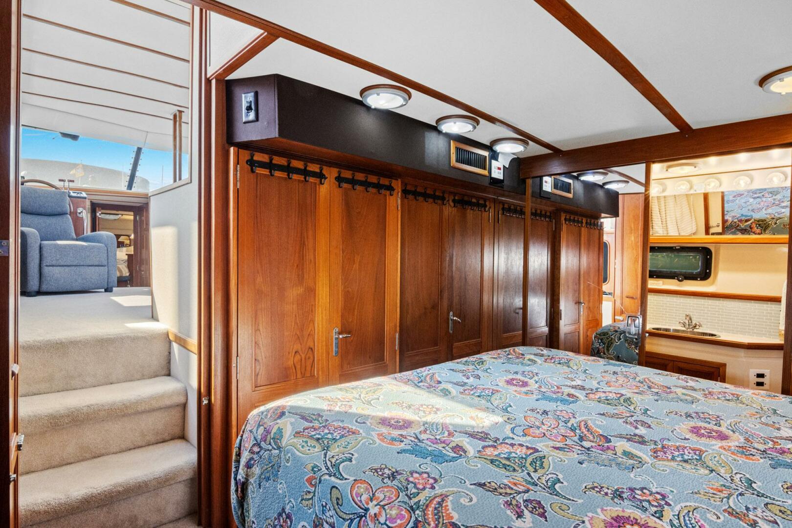 PerfectSeas 42ft Carver Yacht For Sale