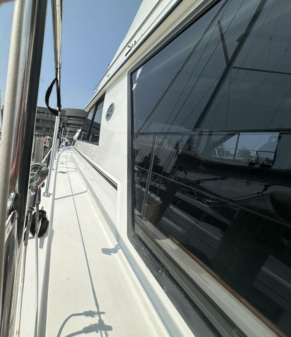 PerfectSeas 42ft Carver Yacht For Sale
