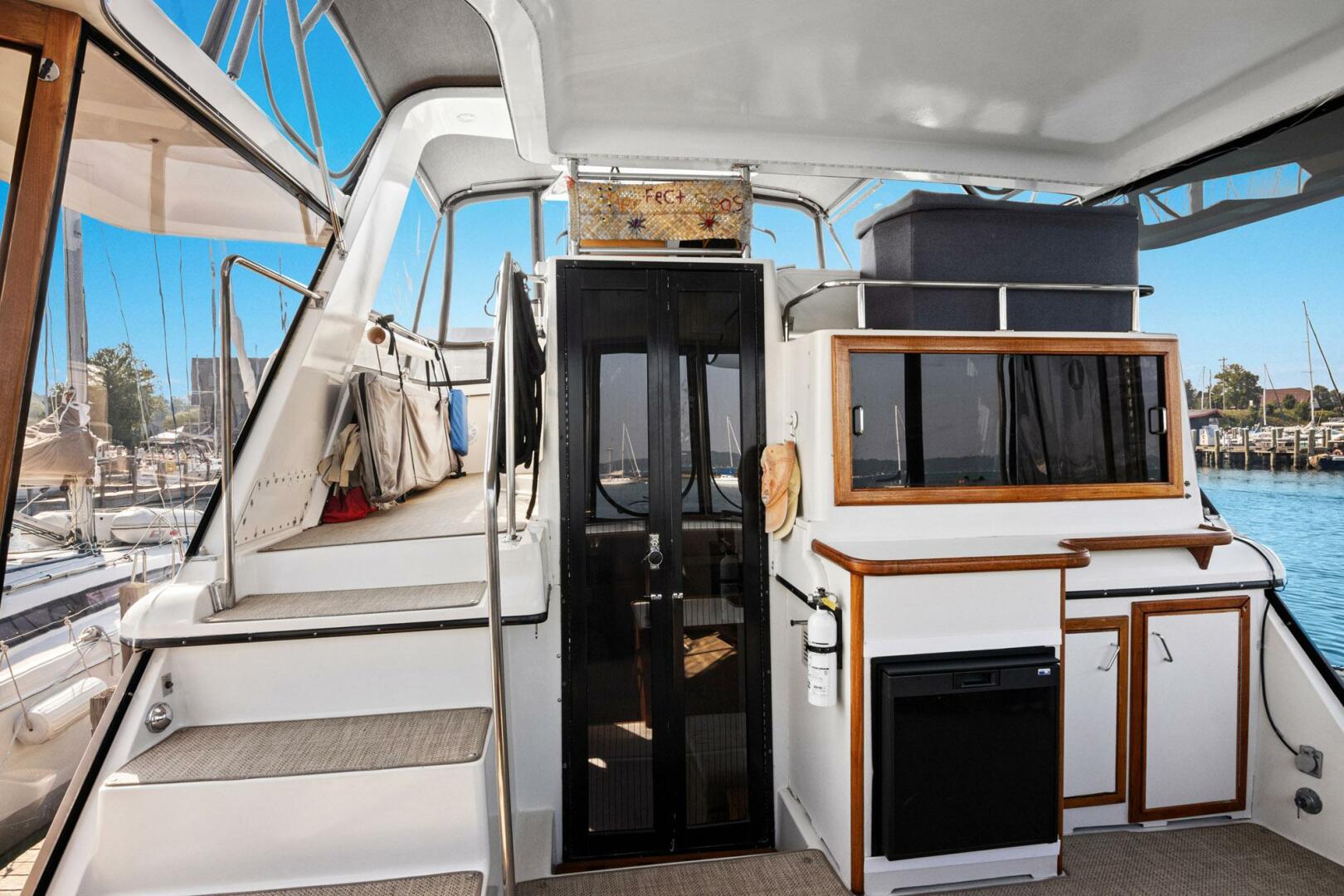 PerfectSeas 42ft Carver Yacht For Sale