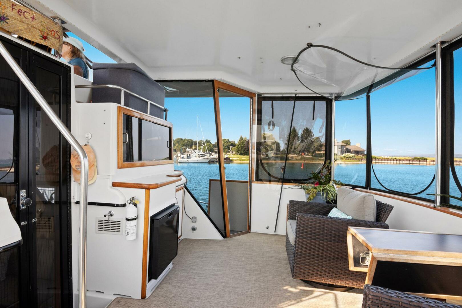 PerfectSeas 42ft Carver Yacht For Sale