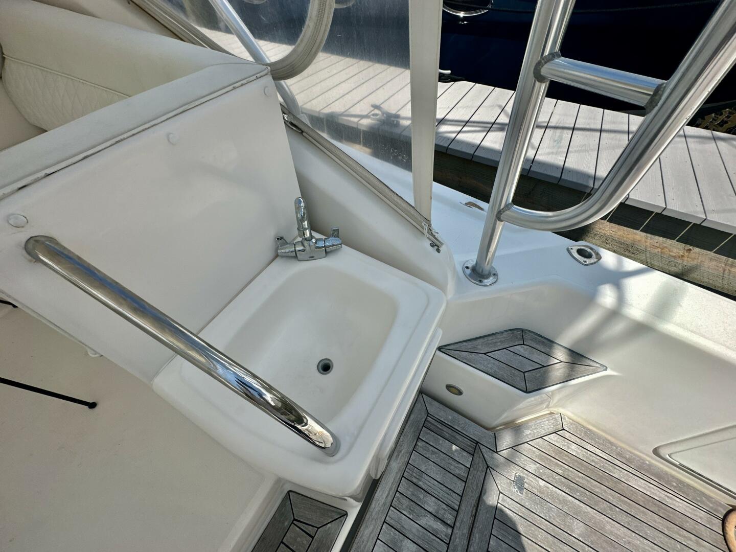 Island Time 40ft Riviera Yacht For Sale