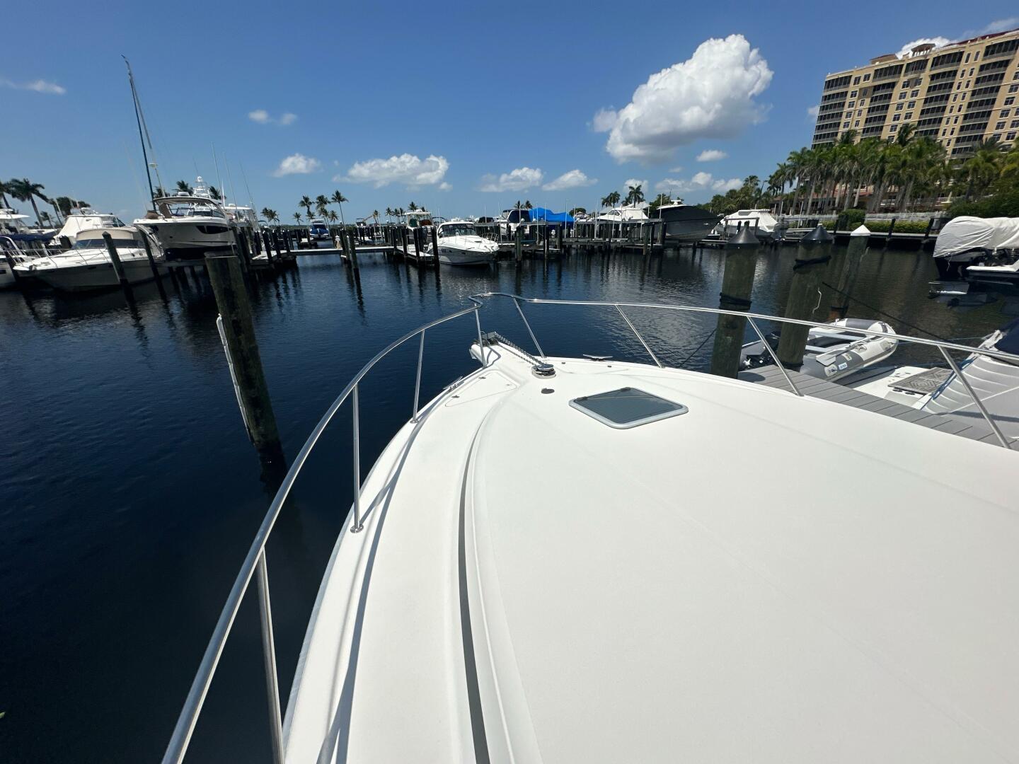 Island Time 40ft Riviera Yacht For Sale