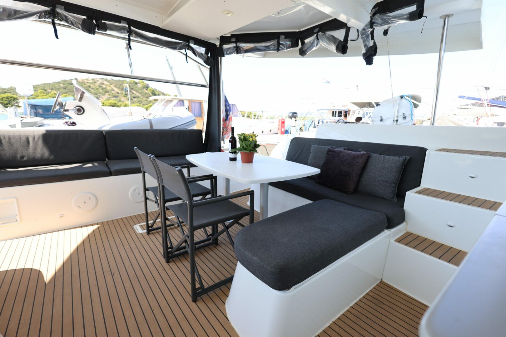 45ft Lagoon Yacht For Sale