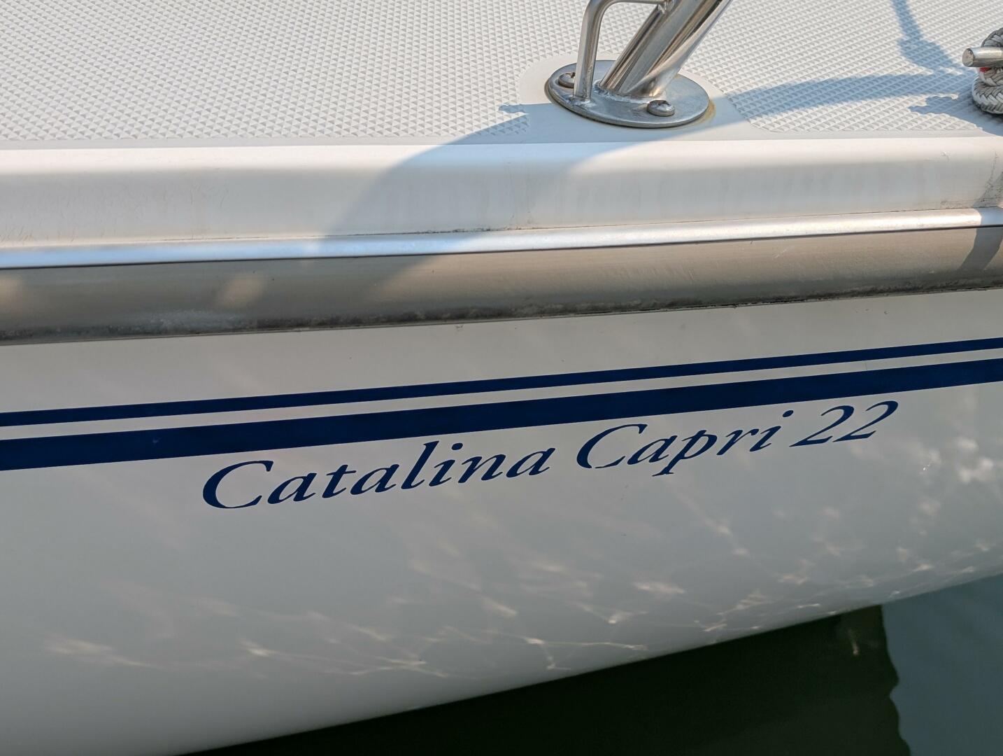 Catalina Capri 22