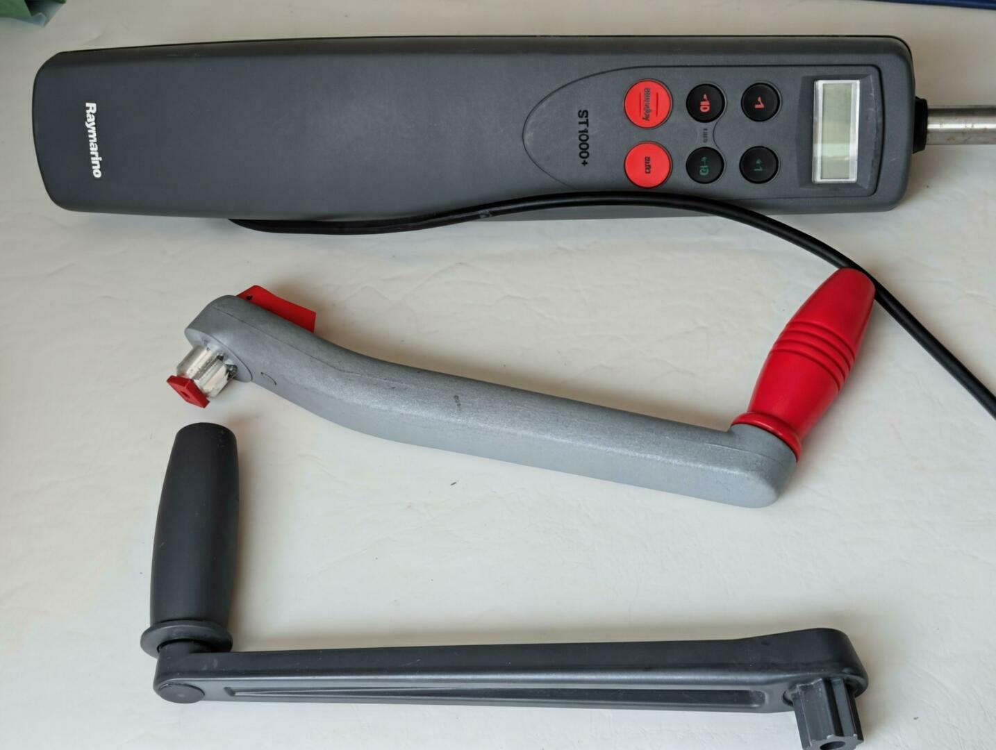 St1000+ Plus 2 Winch Handles