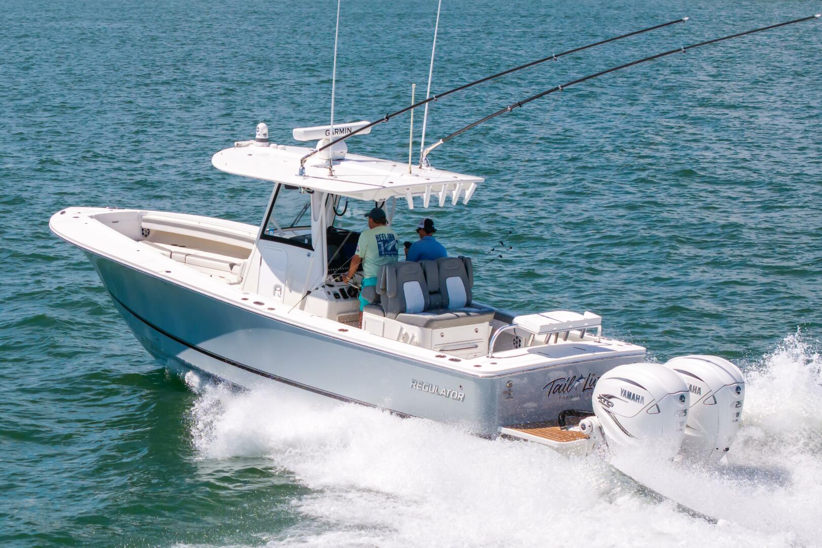 2022 Regulator 31 Dave 070