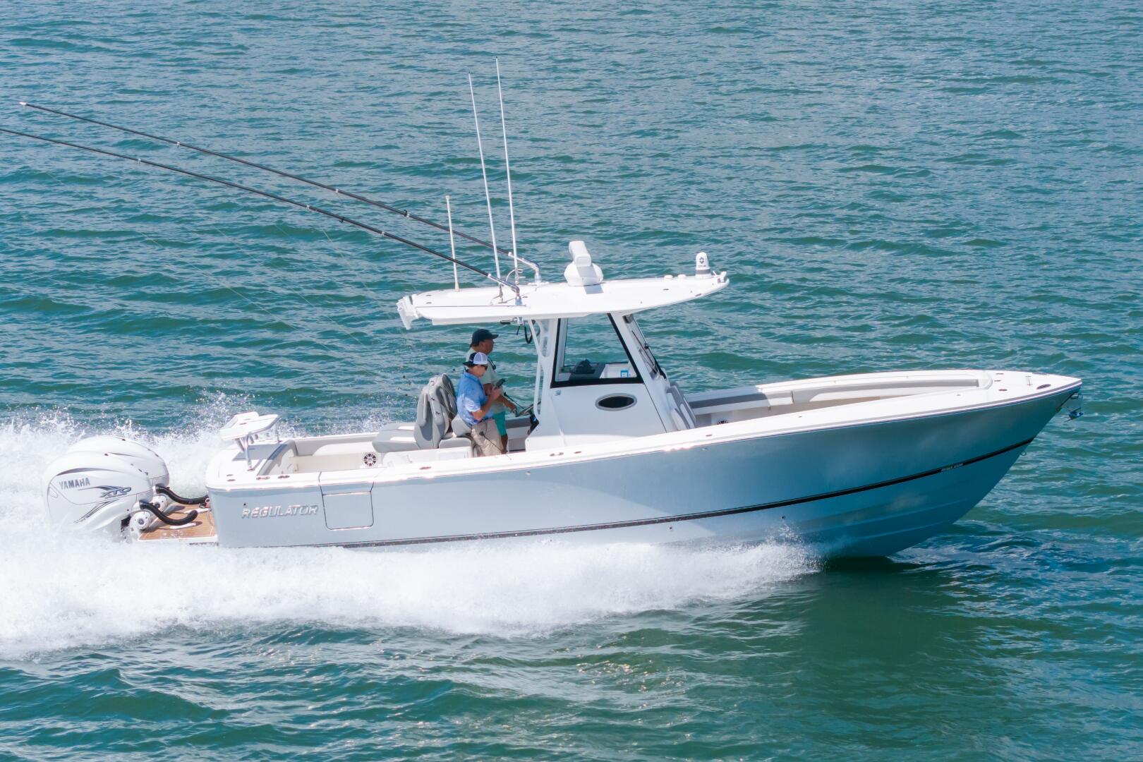 2022 Regulator 31 Dave 079