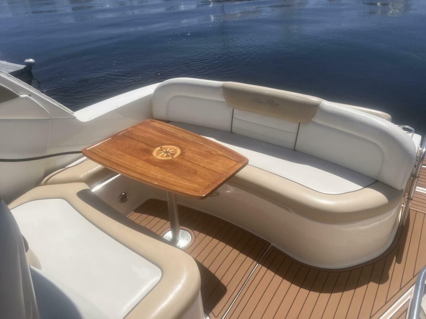 NO WOKE ZONE 33ft Sea Ray Yacht For Sale