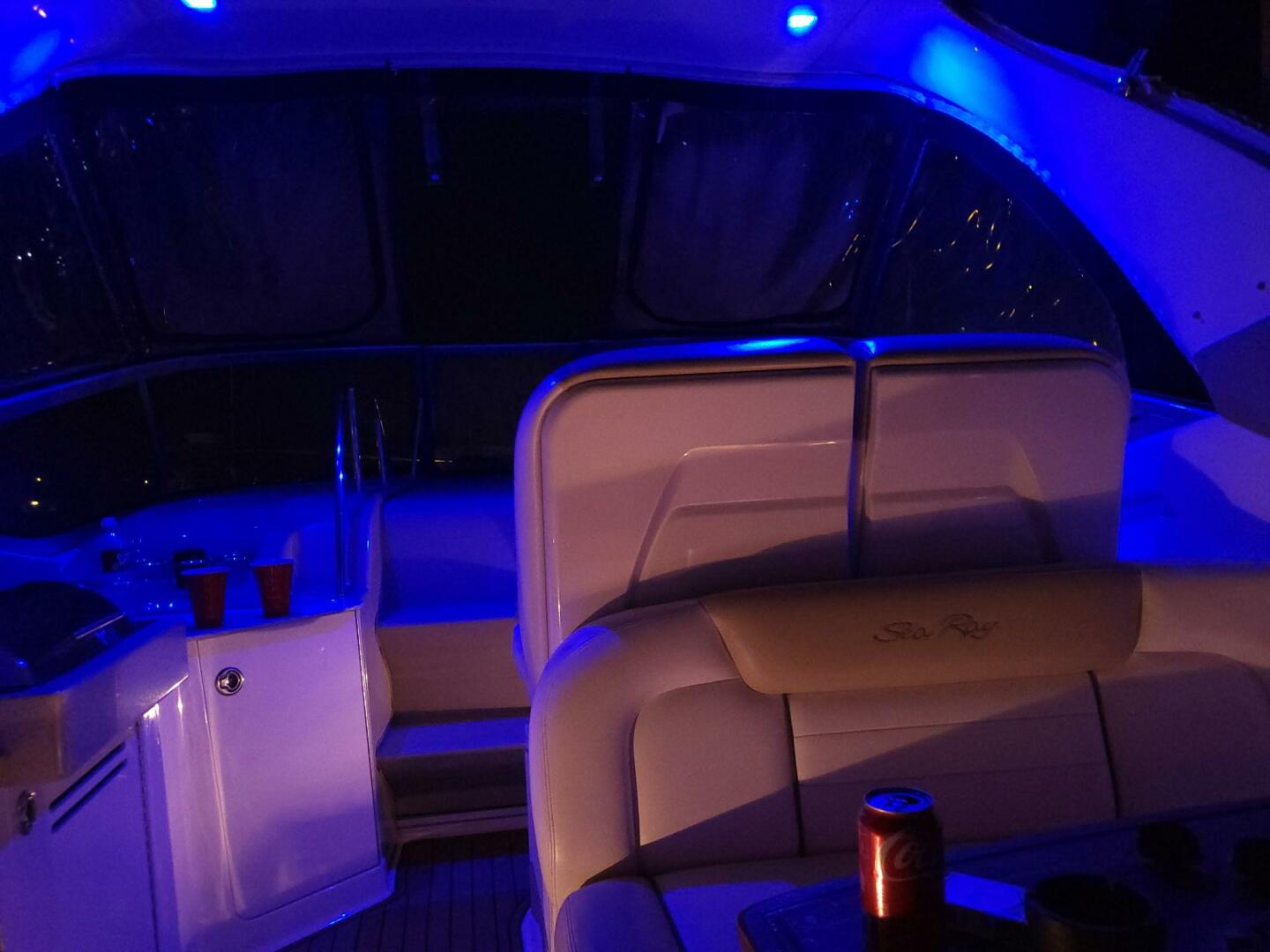 NO WOKE ZONE 33ft Sea Ray Yacht For Sale