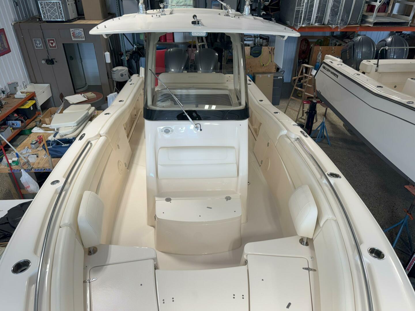 27ft Grady White Yacht For Sale