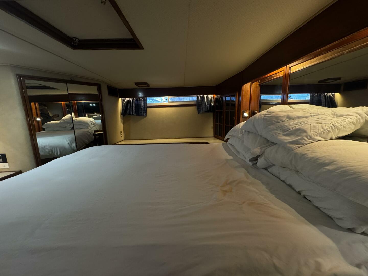 50ft Chris Craft Yacht For Sale