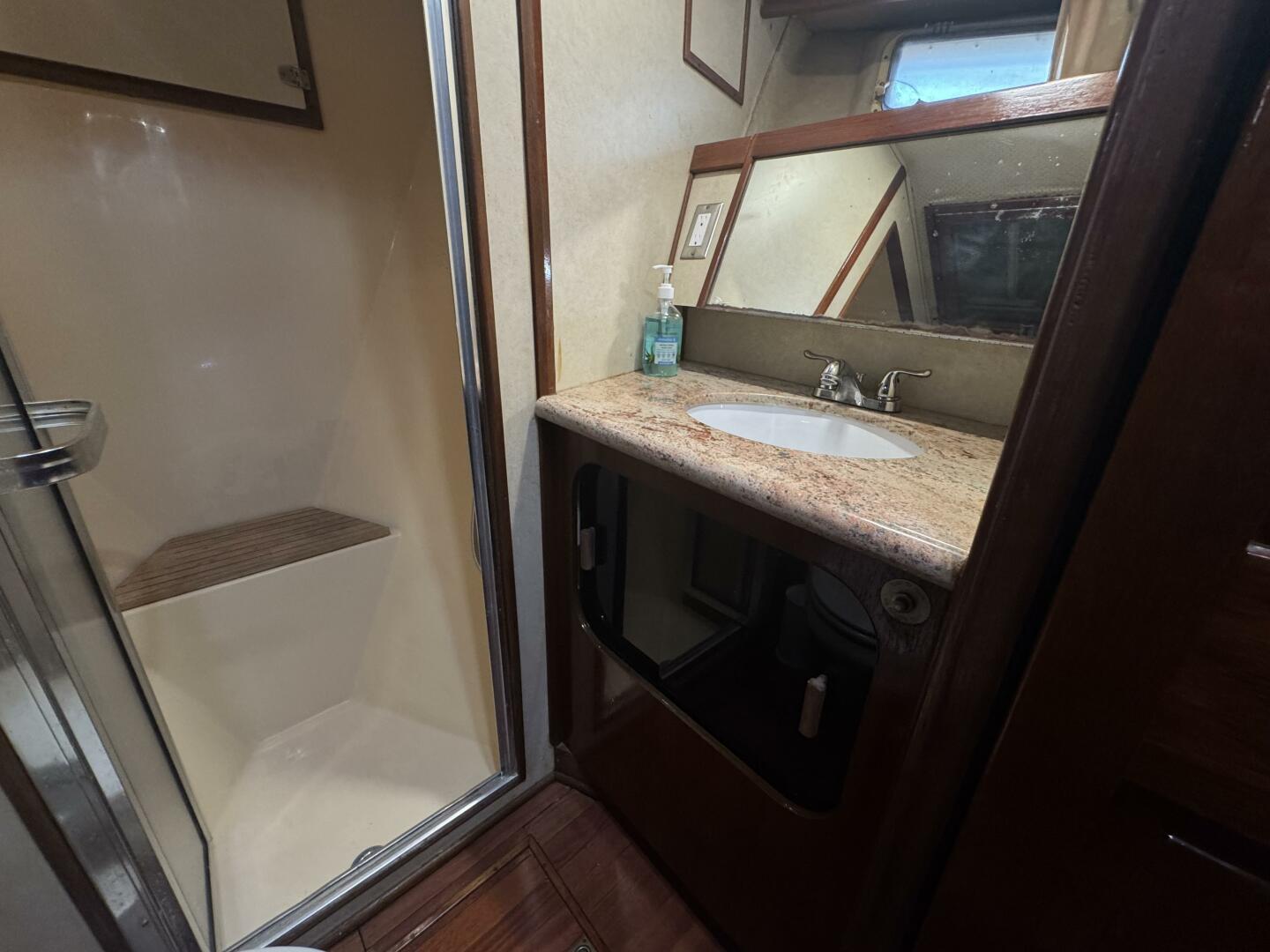 50ft Chris Craft Yacht For Sale