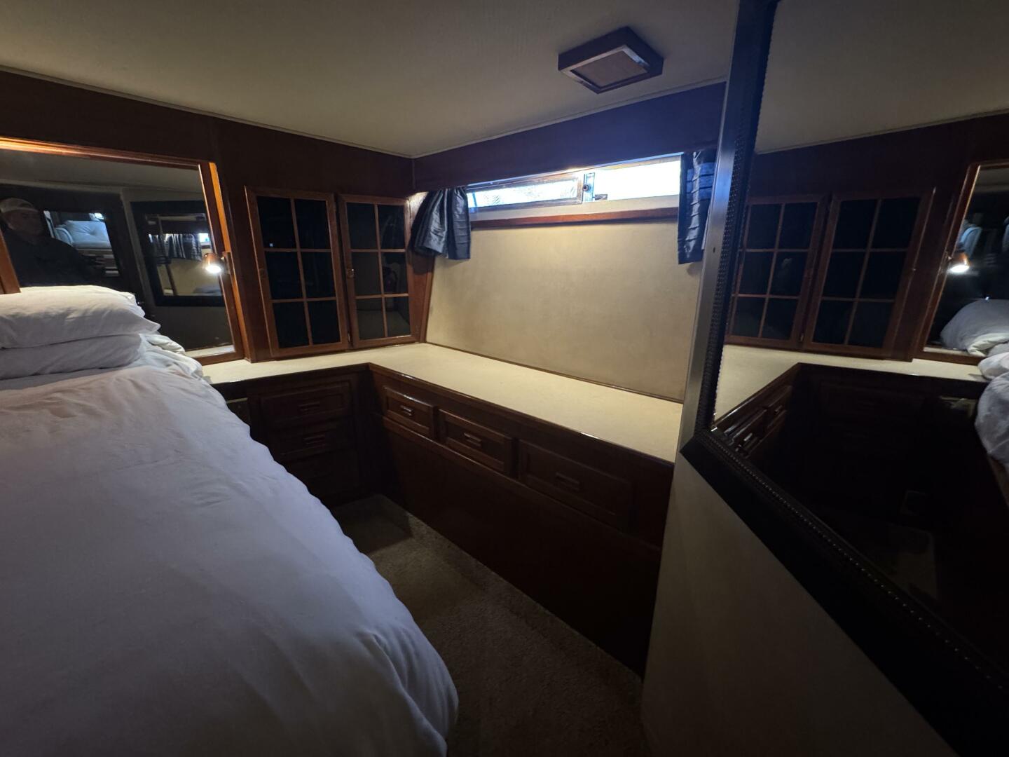 50ft Chris Craft Yacht For Sale
