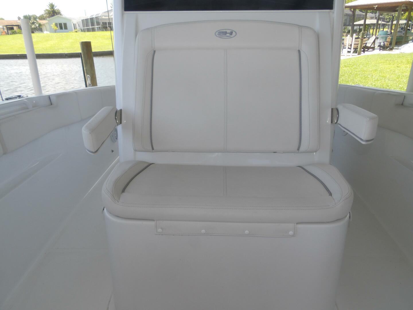 30ft Sea Hunt Yacht For Sale