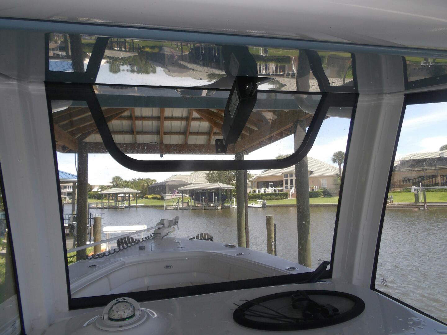 30ft Sea Hunt Yacht For Sale