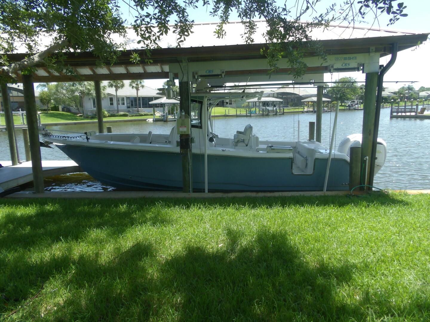 30ft Sea Hunt Yacht For Sale