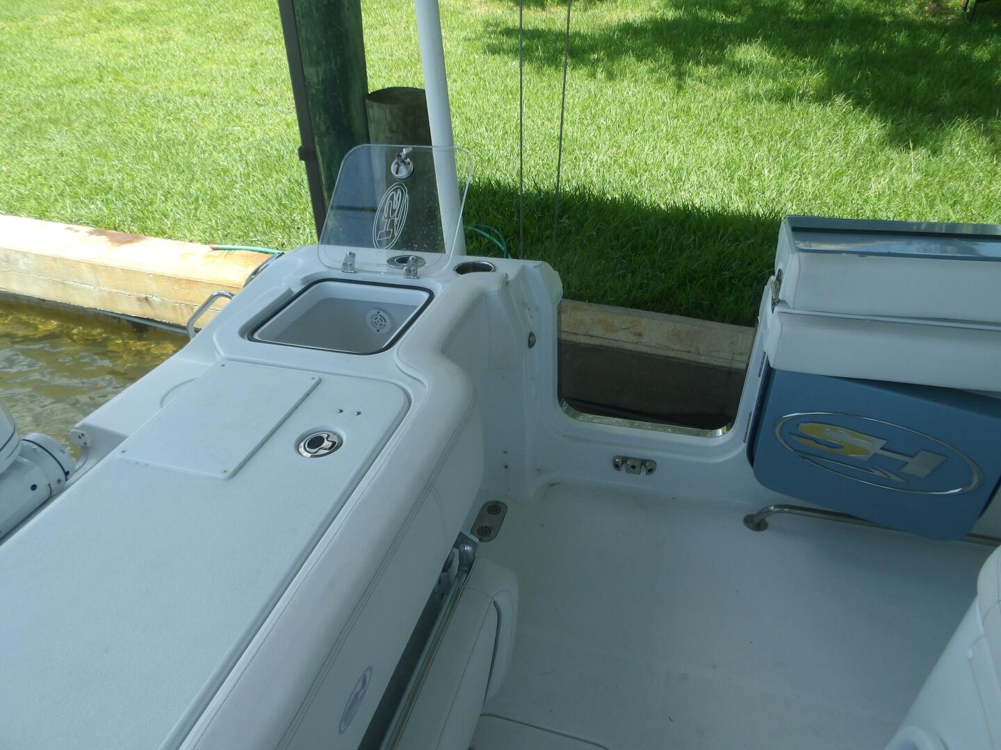 30ft Sea Hunt Yacht For Sale