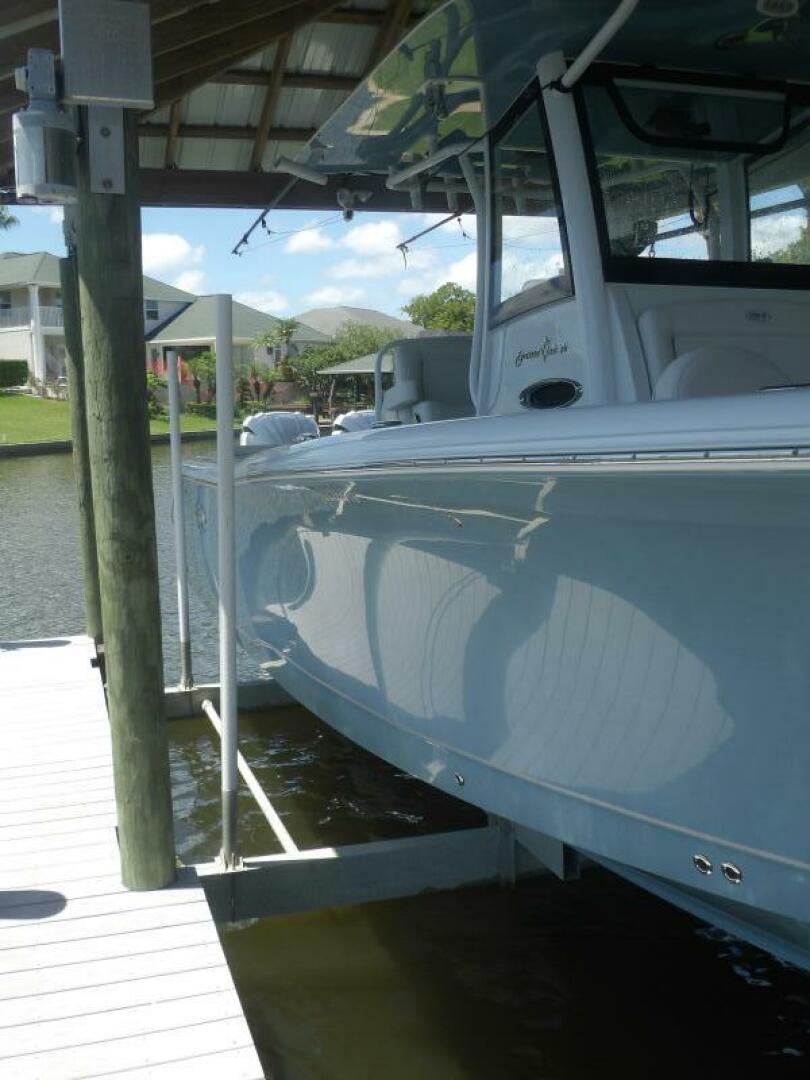 30ft Sea Hunt Yacht For Sale