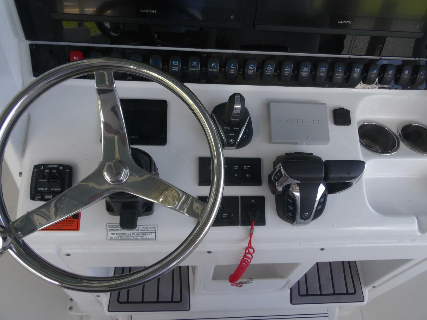 30ft Sea Hunt Yacht For Sale