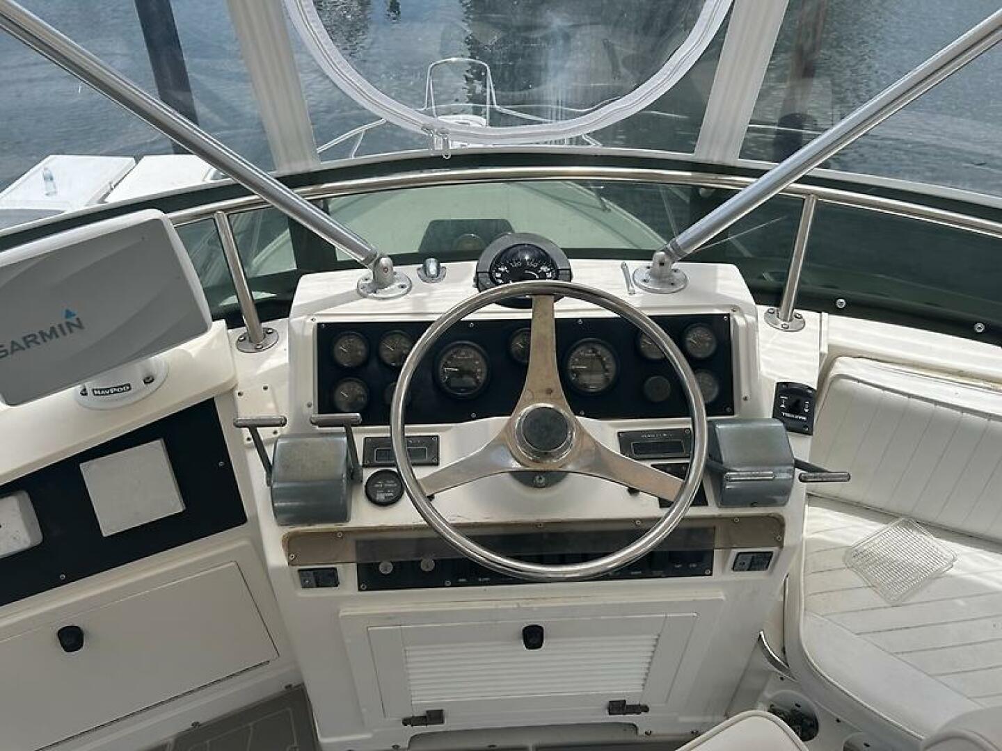 0005318121