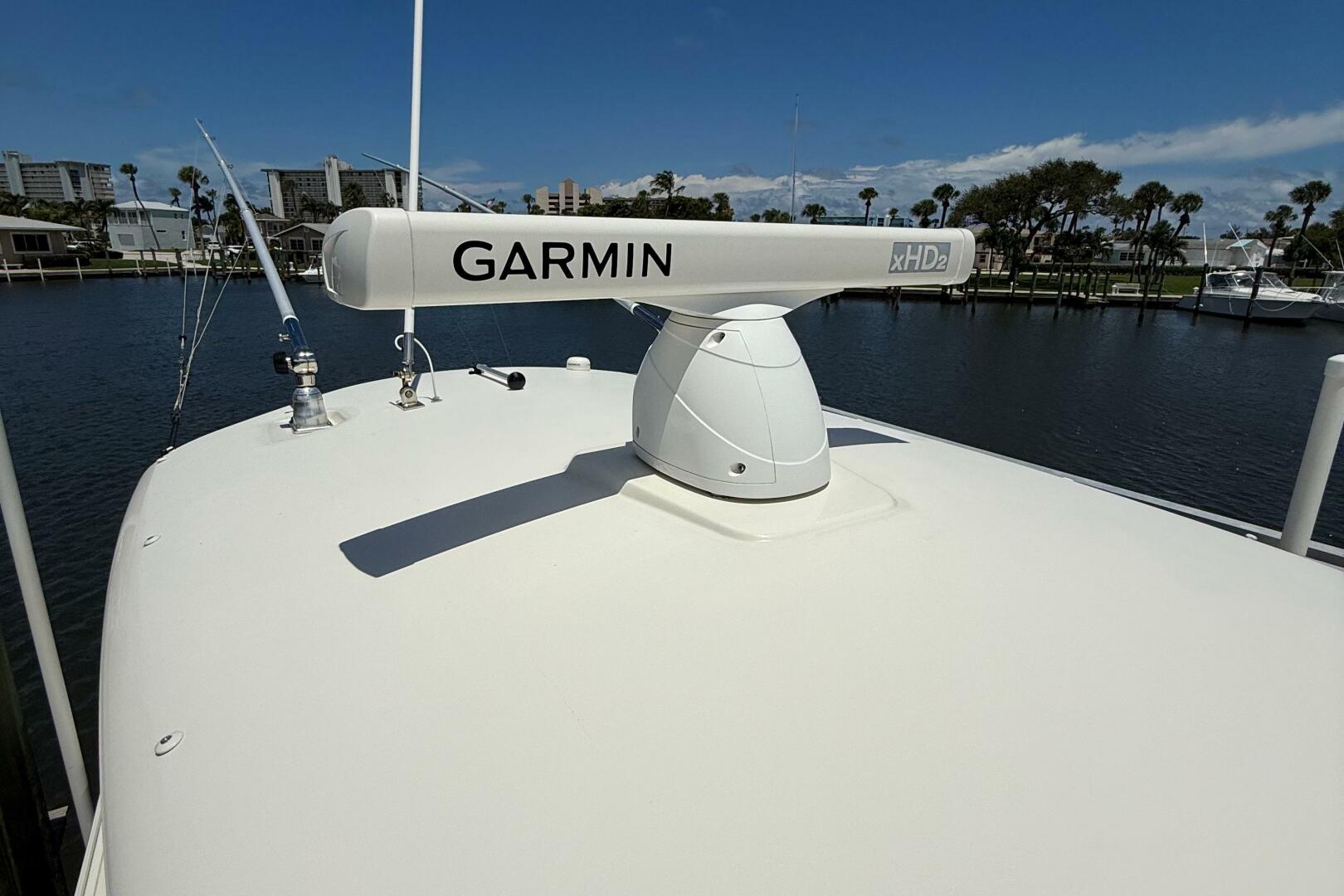 2015 Cobia 296 Center Console with Garmin xHD2 radar on deck