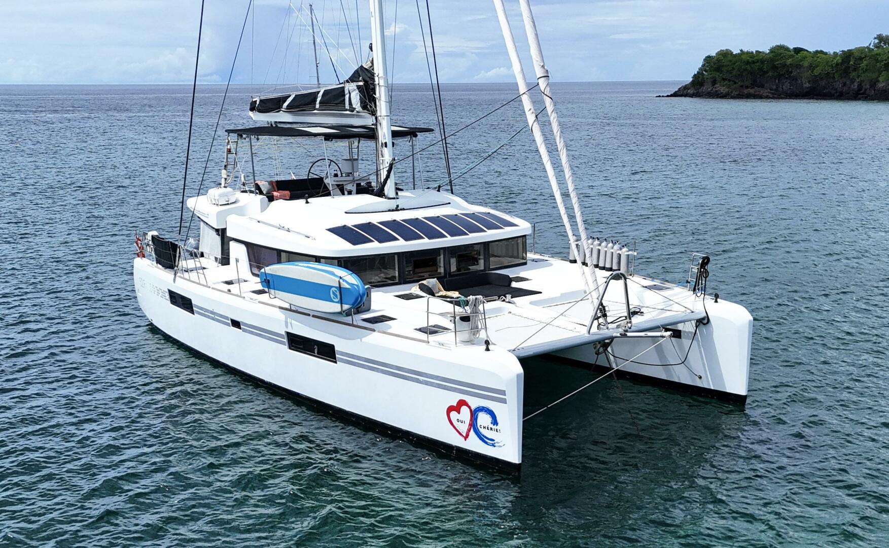 Oui Cherie 52ft Lagoon Yacht For Sale