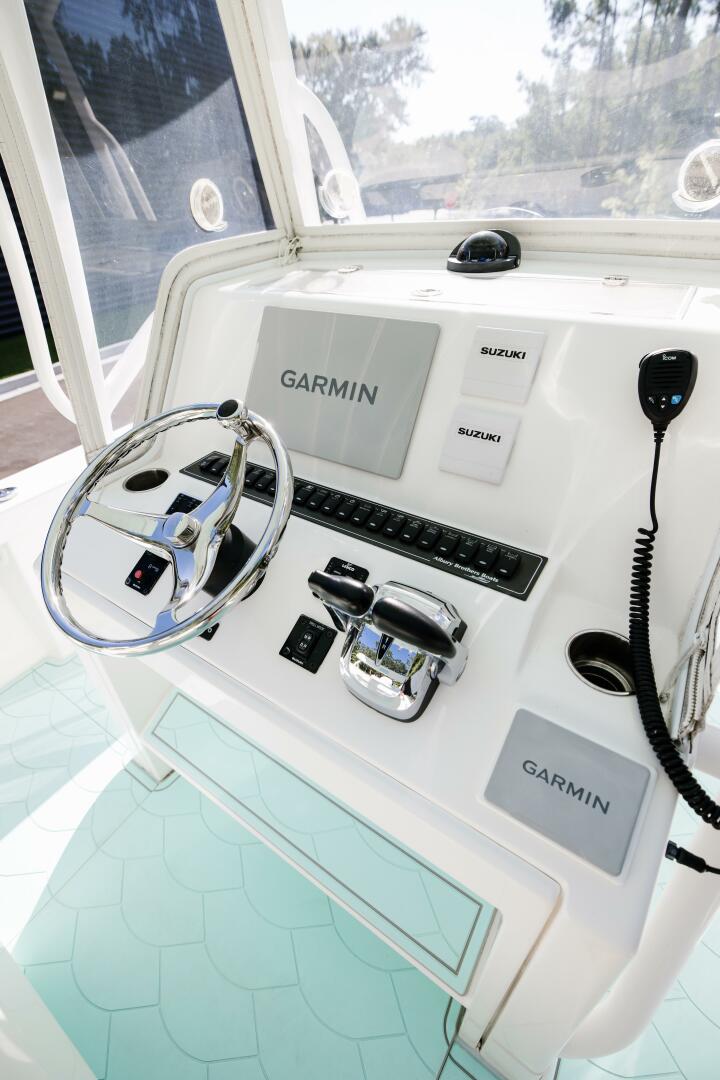 27ft Albury Brothers Yacht For Sale
