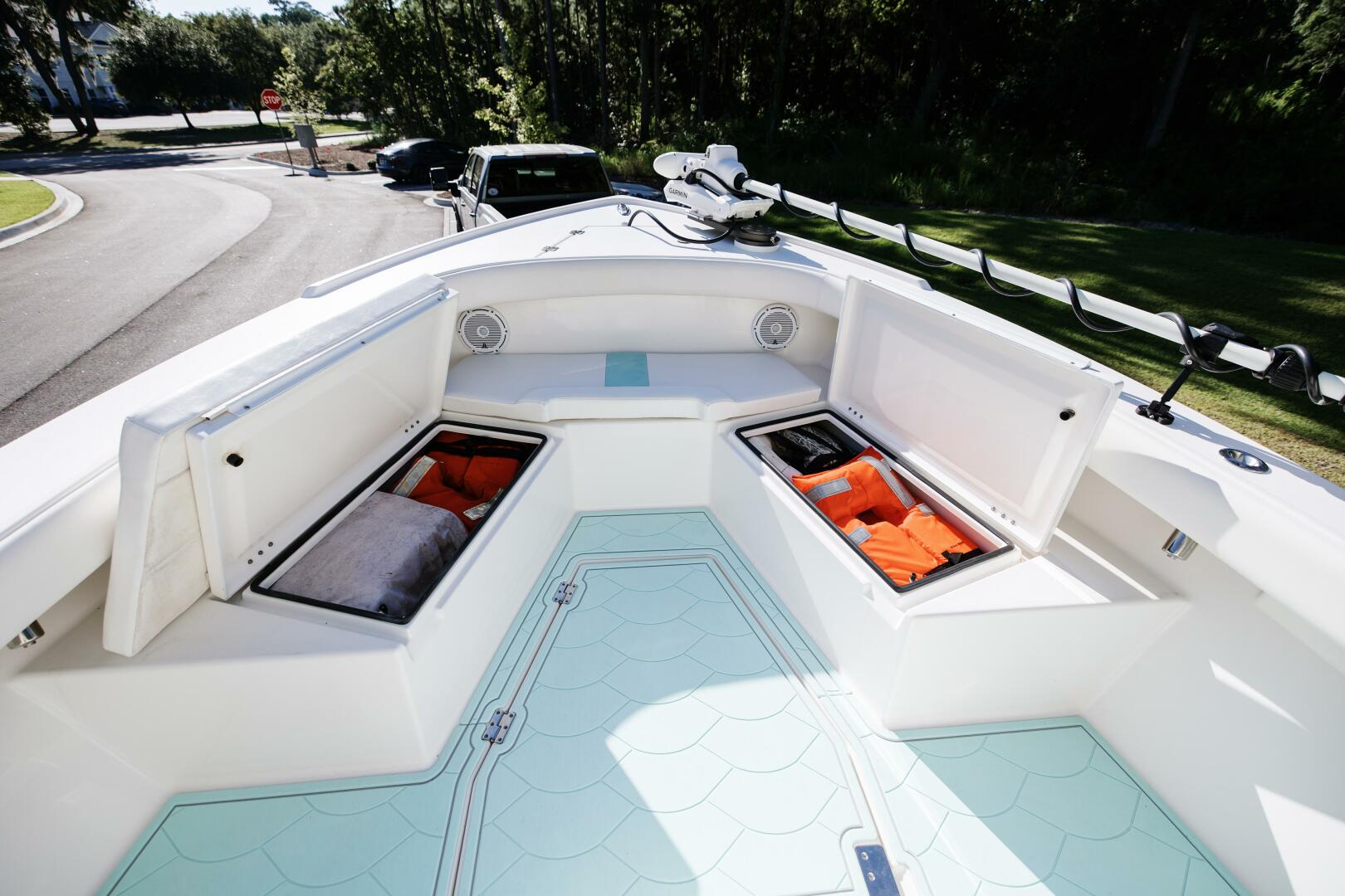 27ft Albury Brothers Yacht For Sale