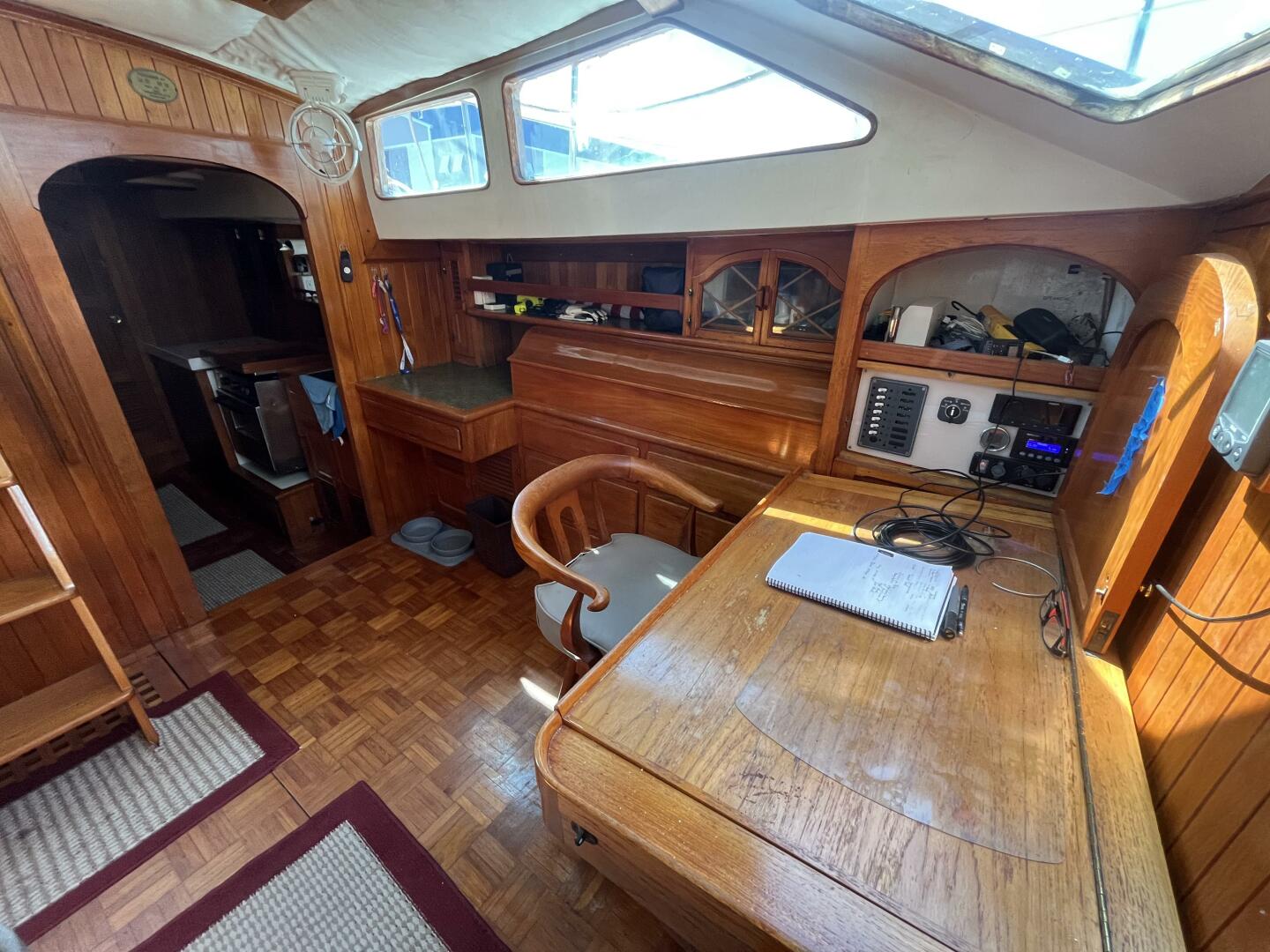 Miss Scarlet 44ft Hardin Yacht For Sale