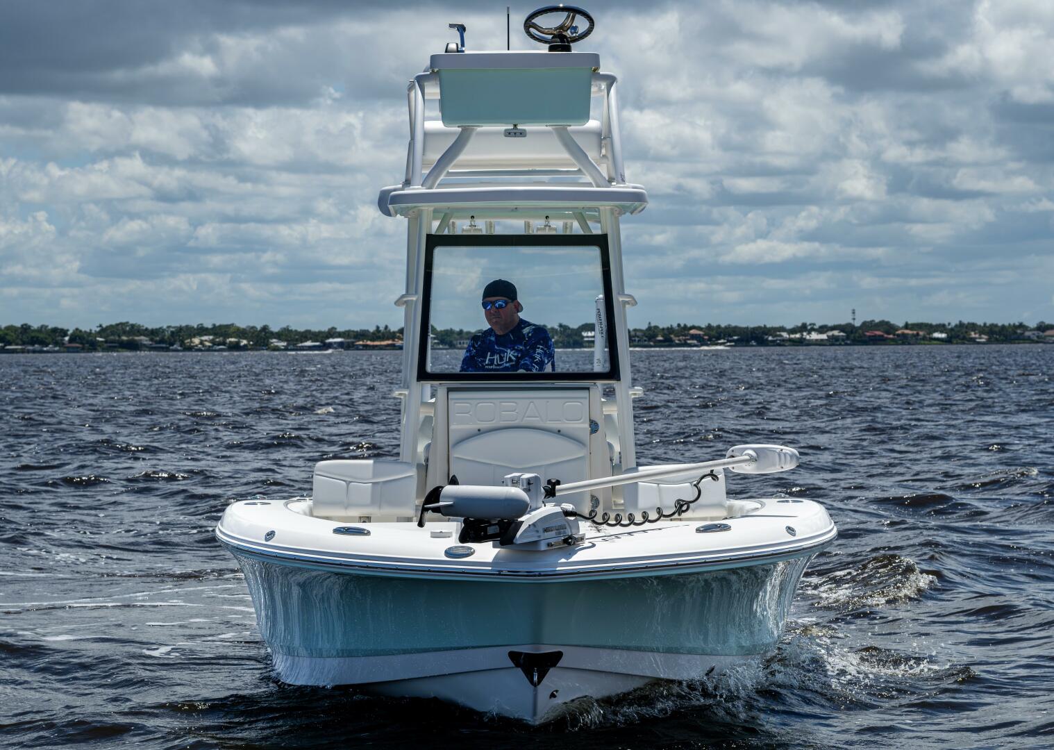 24ft Robalo Yacht For Sale
