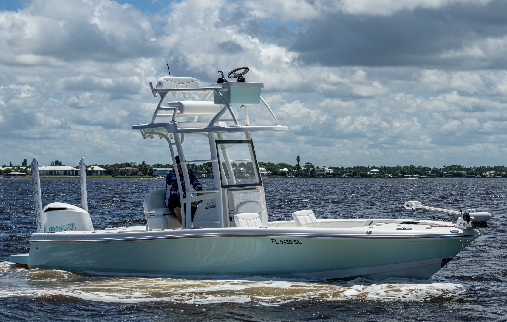 24ft Robalo Yacht For Sale