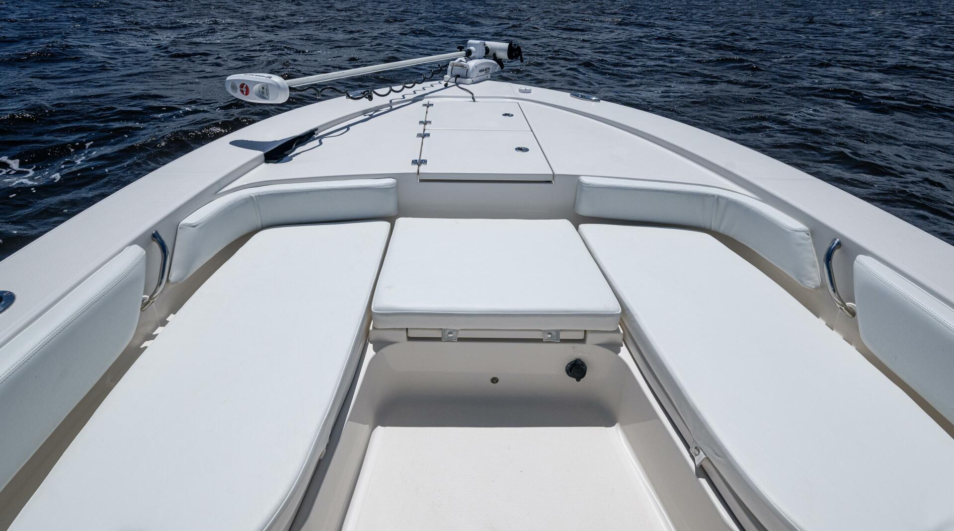 24ft Robalo Yacht For Sale