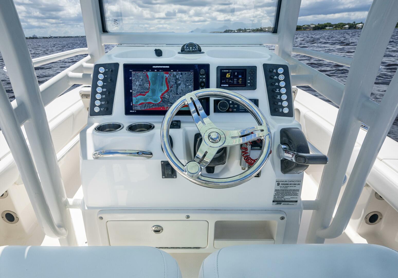 24ft Robalo Yacht For Sale