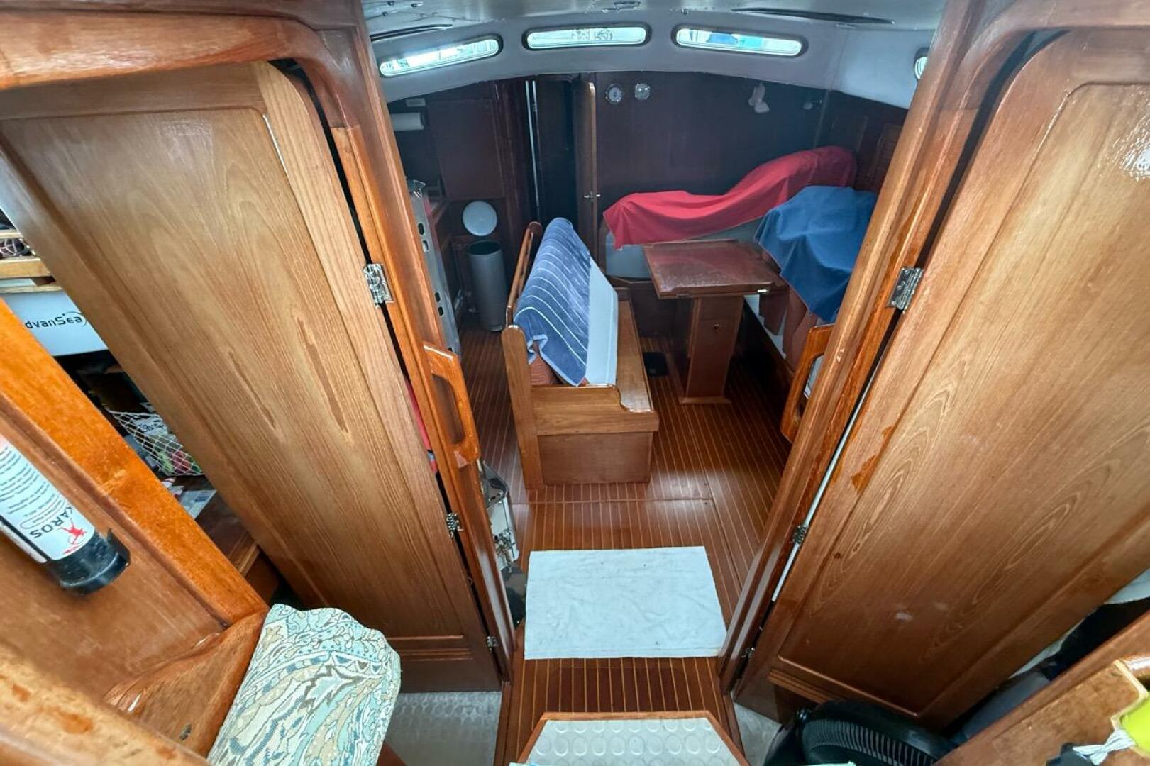 39ft Trident Yacht For Sale