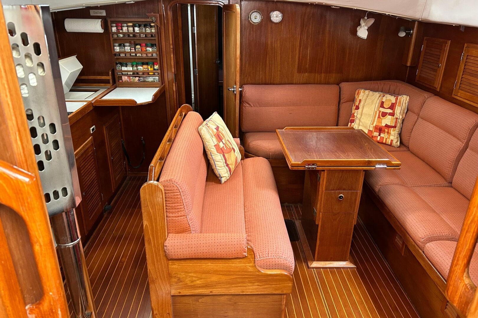 39ft Trident Yacht For Sale
