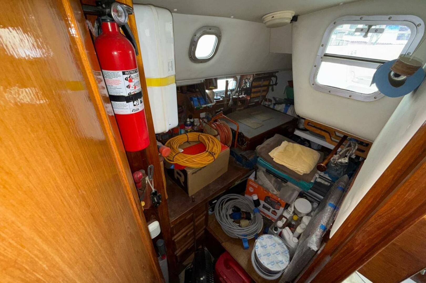 39ft Trident Yacht For Sale