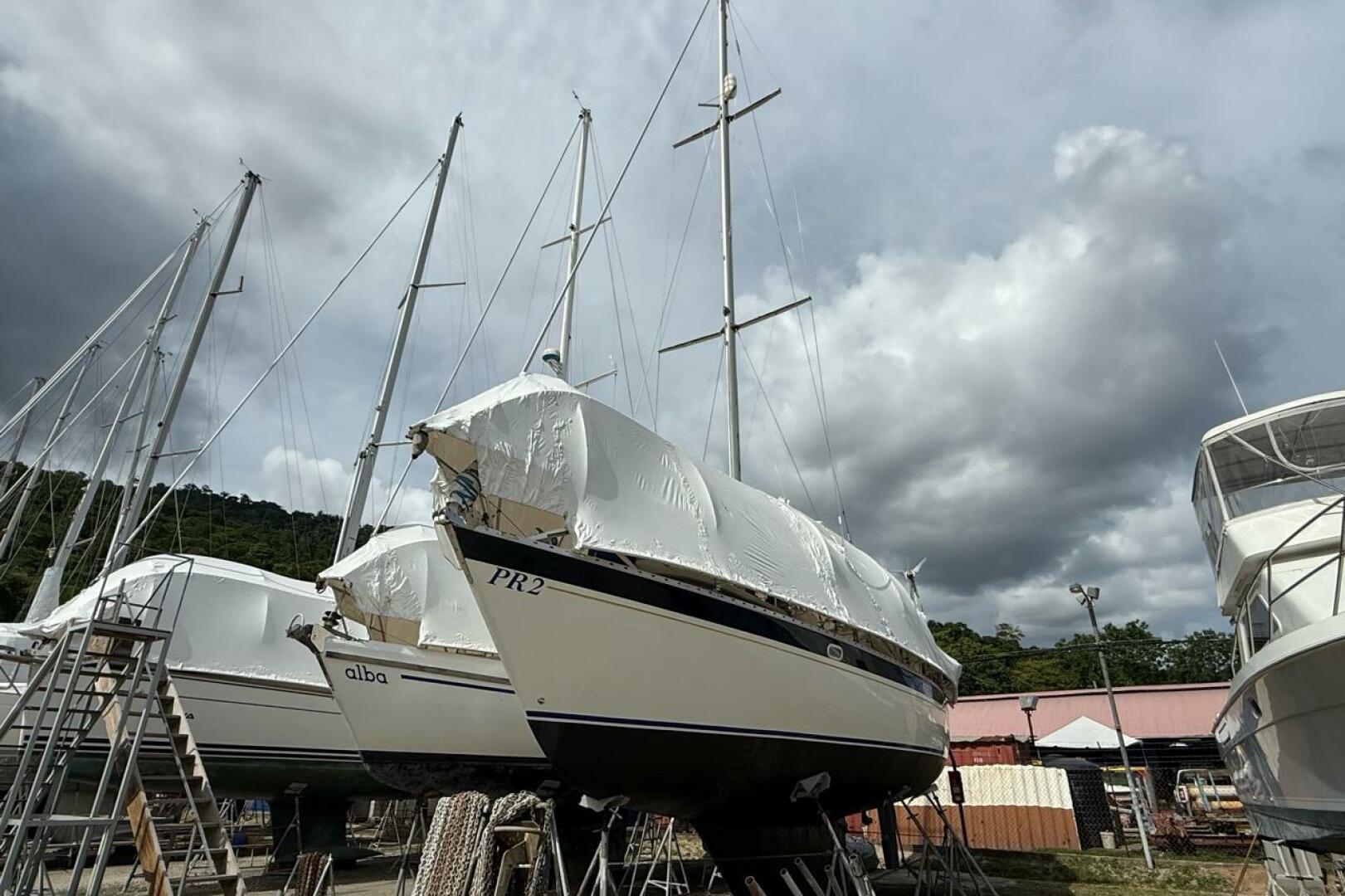 39ft Trident Yacht For Sale