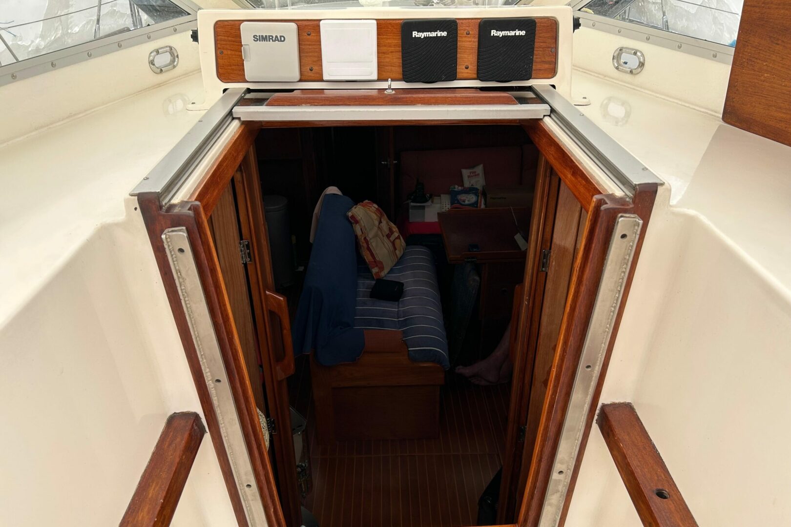 39ft Trident Yacht For Sale