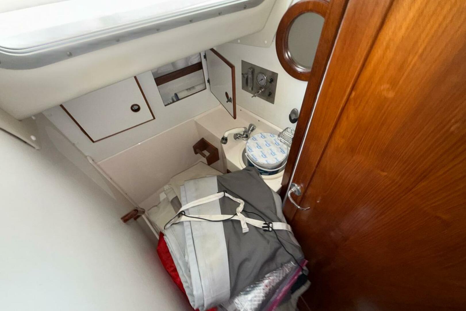 39ft Trident Yacht For Sale